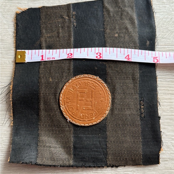 Vintage Fendi scrap part - Picture 4 of 5